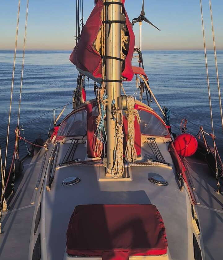 4 Reasons to Rent a Boat and Experience the Magic of Sailing